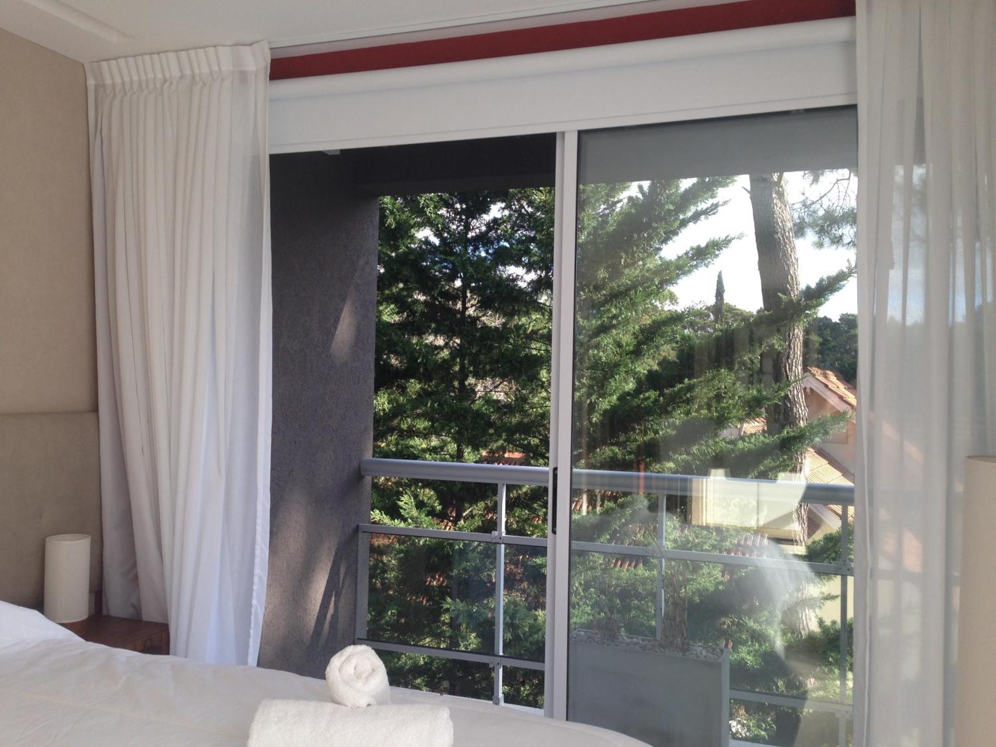Suite House Carilo Ruang foto
