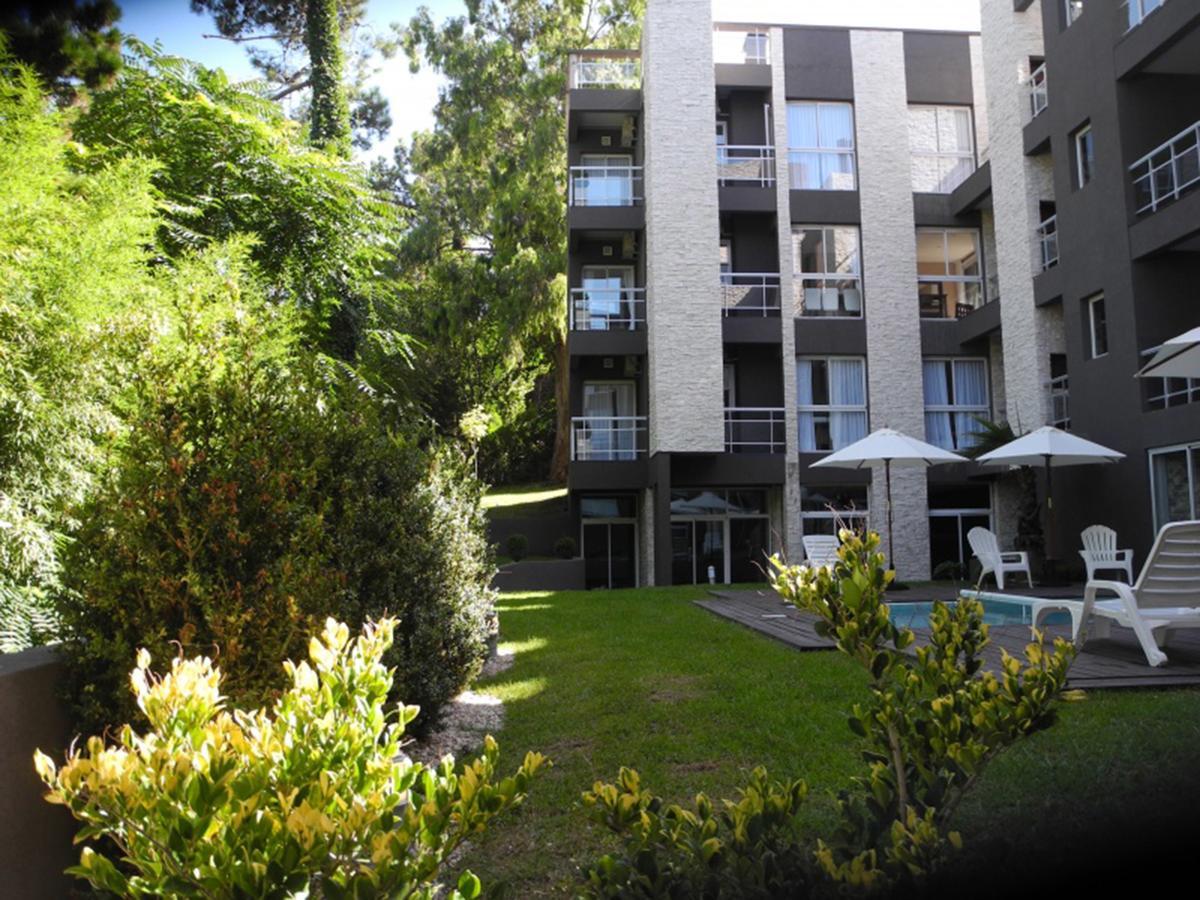 Suite House Carilo Bagian luar foto